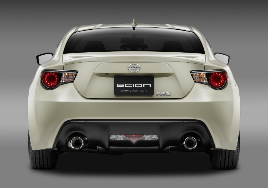  Scion FR-S Release Series 2.0 2016 года  (фото 5 из 14)